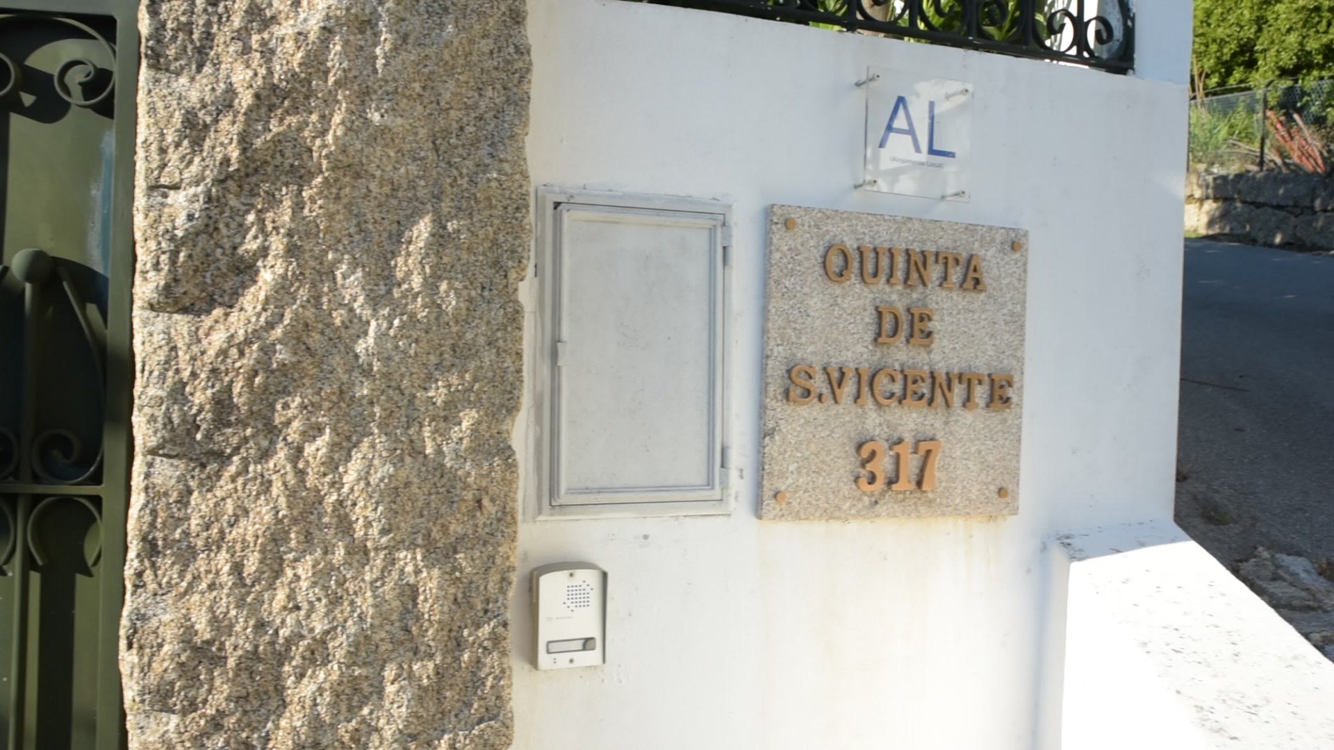 Placa de identificação Quinta de S. Vicente, Alojamento Local